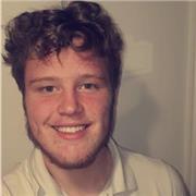 Élève étudiant l'anglais et possédant un père anglais